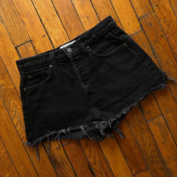 Reformation Dixie High Rise Jean Short Size 26 Women Black Cut Off Raw Denim - Picture 2 of 5